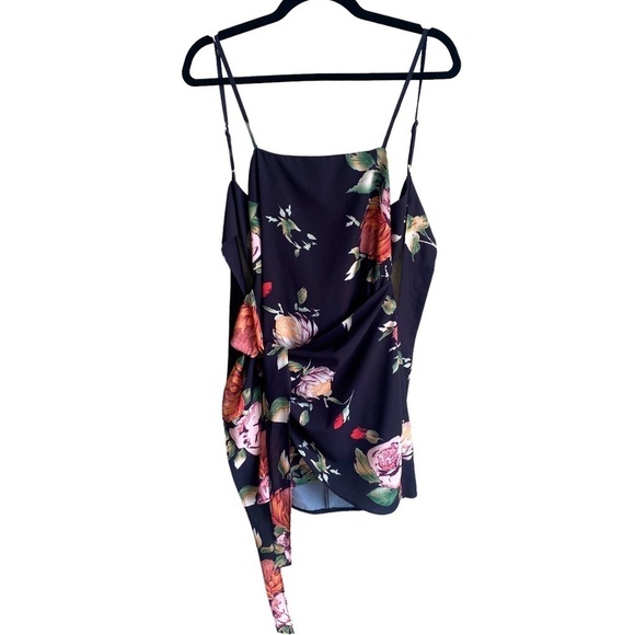 Hello Molly Floral Mini Dress - Picture 2 of 8